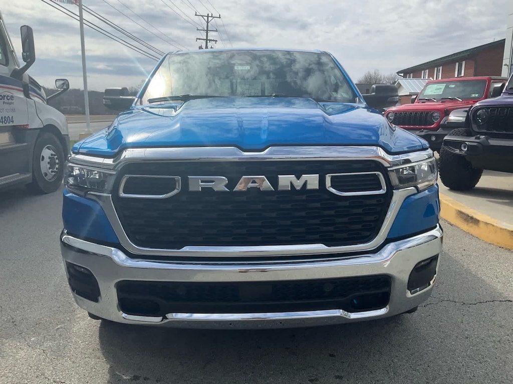 New 2026 Ram 1500 BIG HORN CREW CAB 4X4 5'7 BOX Pickup