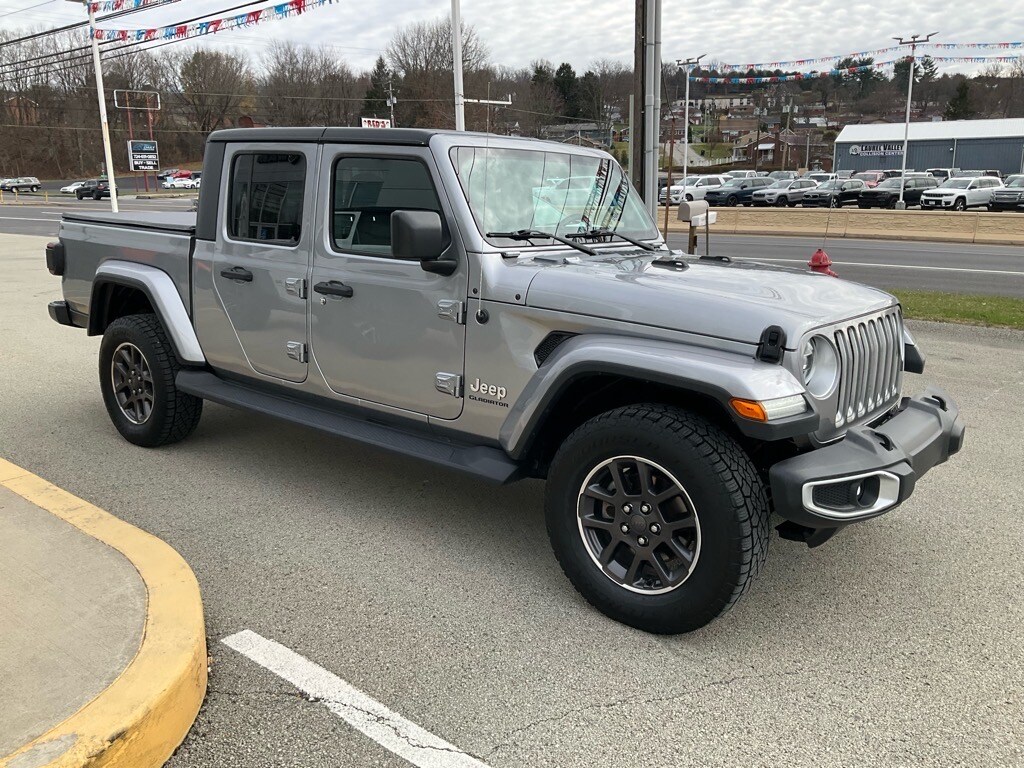 2020 Jeep Gladiator North Edition photo 3
