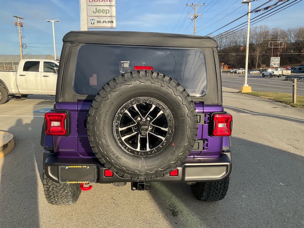 New 2026 Jeep Wrangler 4-DOOR RUBICON Sport Utility
