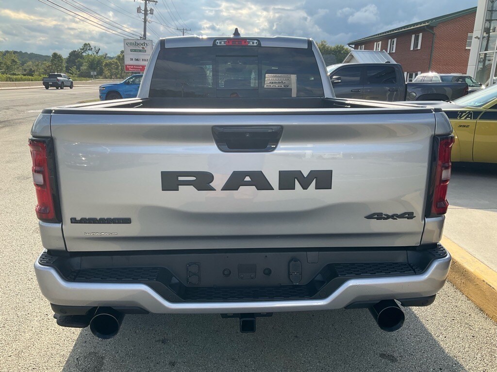 2025 Ram 1500 Laramie photo 4