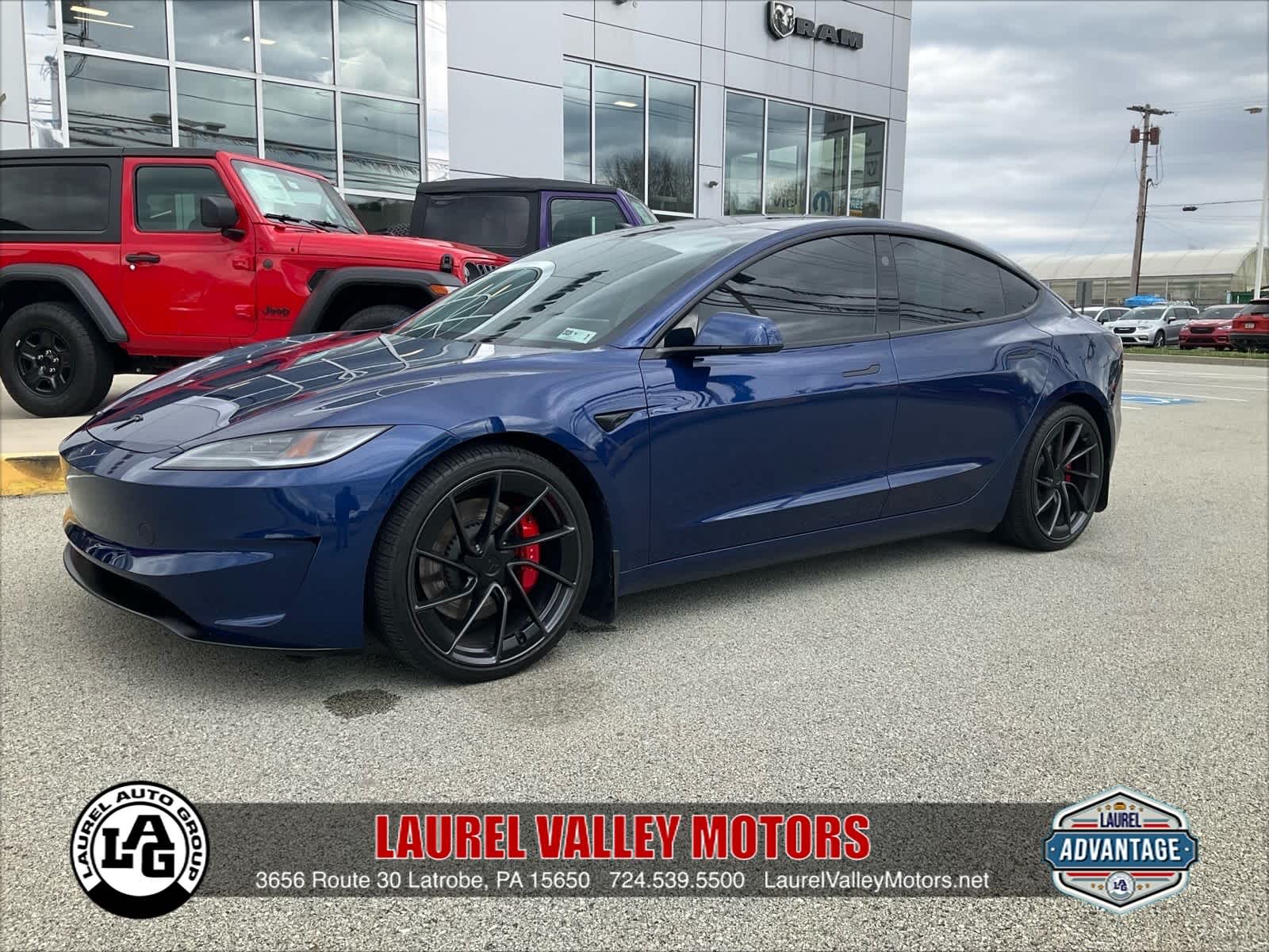 2025 Tesla Model 3 Performance's photo