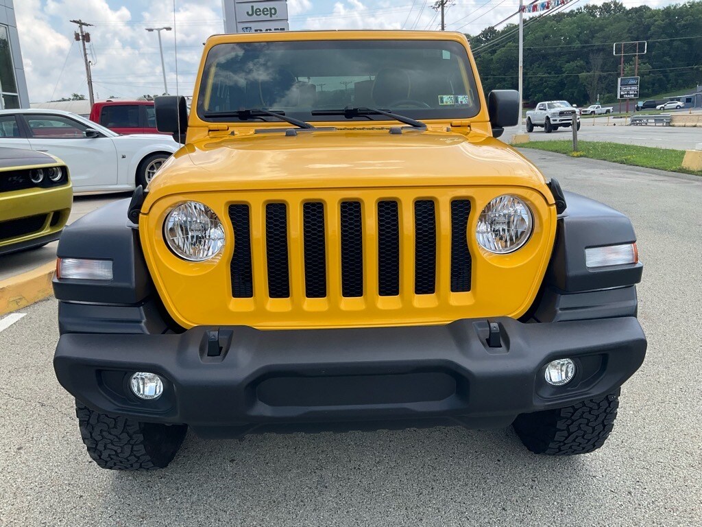 2019 Jeep Wrangler Sport S photo 2