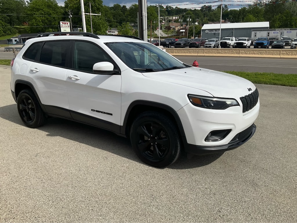 Used 2020 Jeep Cherokee Altitude 4x4