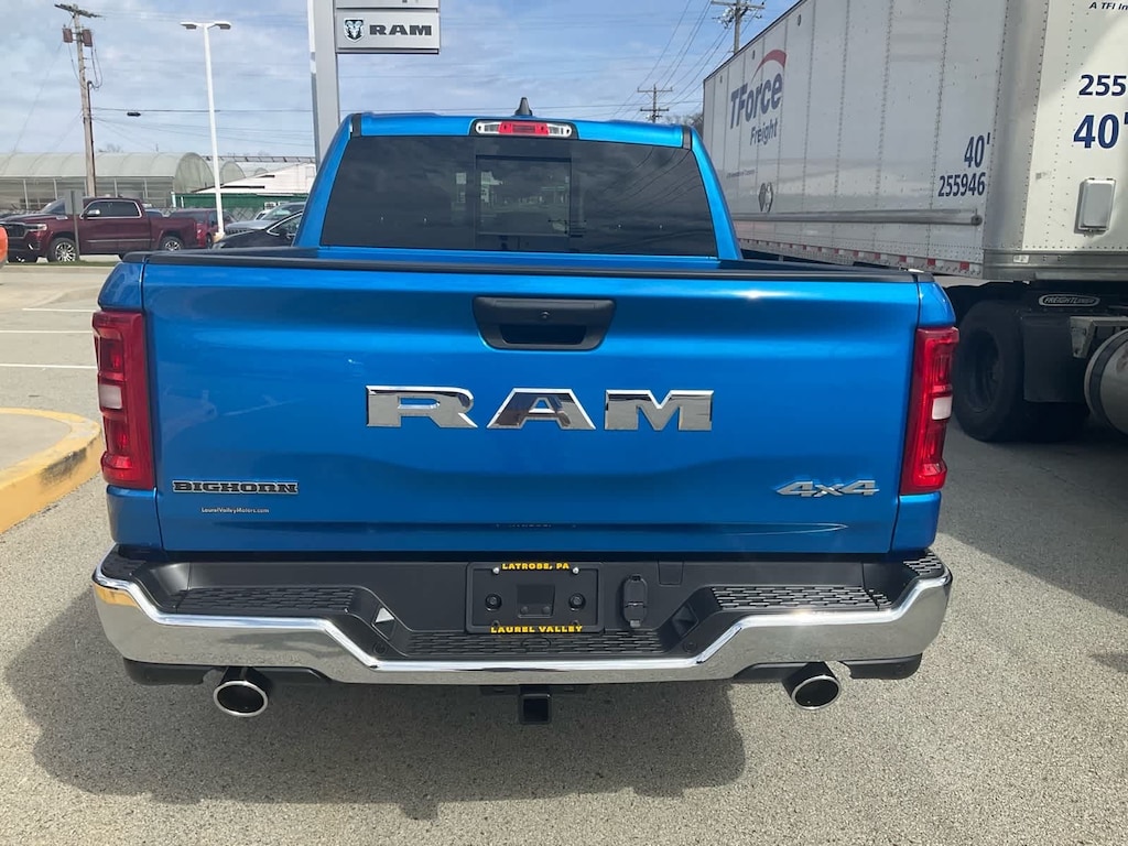 New 2026 Ram 1500 BIG HORN CREW CAB 4X4 5'7 BOX Pickup