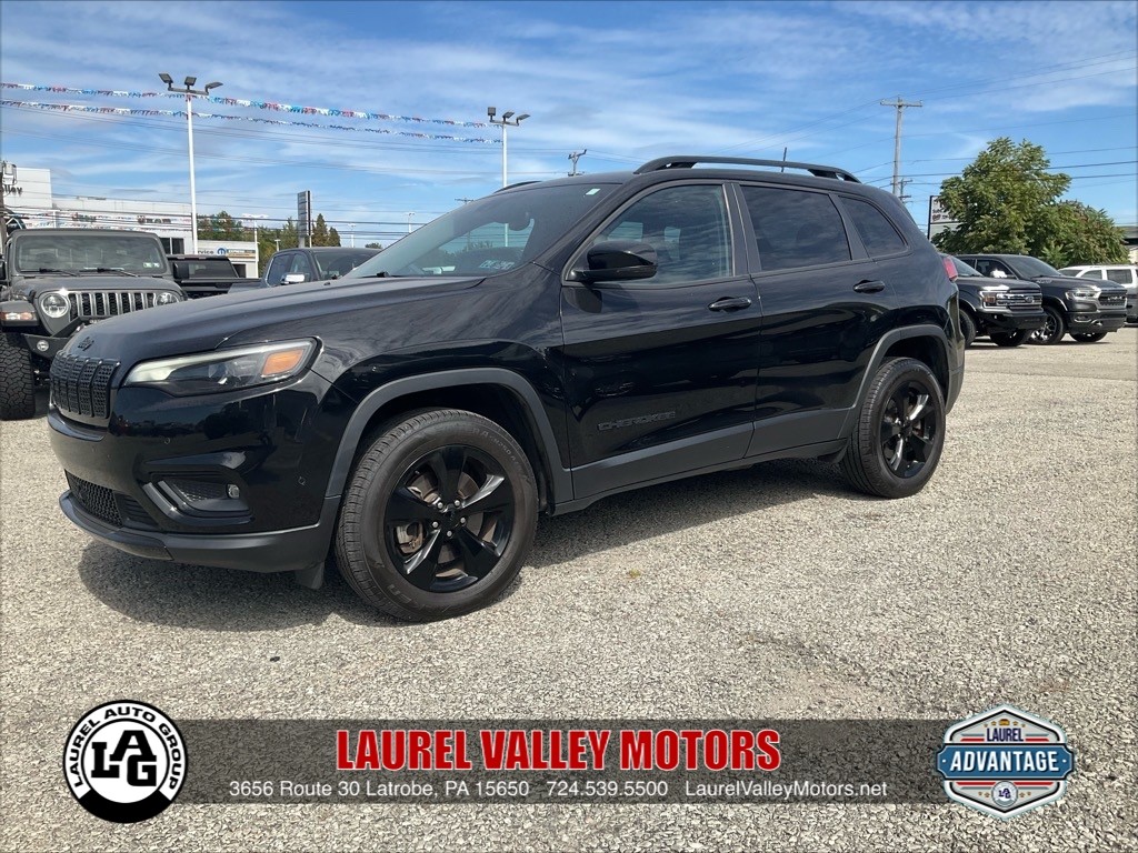 2023 Jeep Cherokee Altitude Lux 4WD