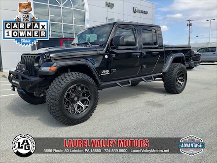 2021 Jeep Gladiator Overland Black Widow Upfit Overland 4x4