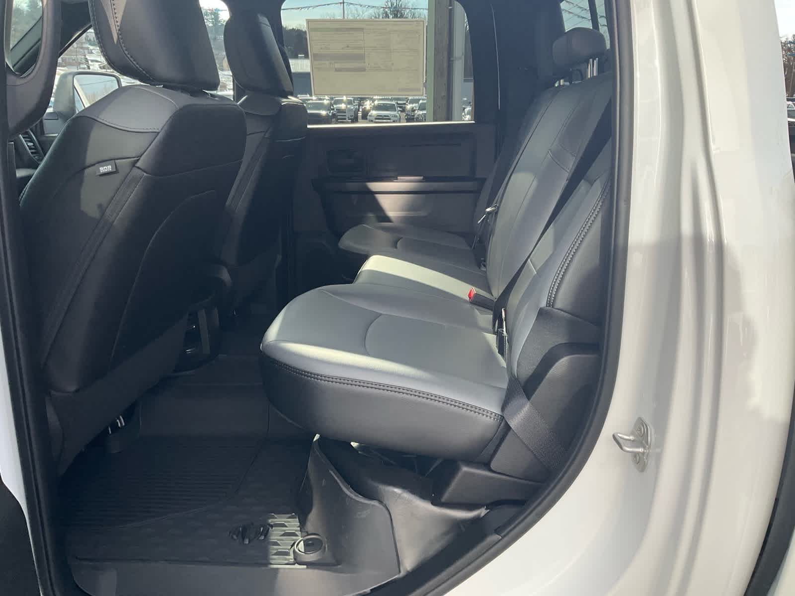 2026 RAM 3500 Tradesman - Photo 18