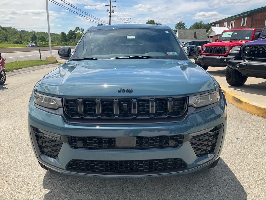 New 2026 Jeep Grand Cherokee L L LIMITED RESERVE 4X4 Sport Utility
