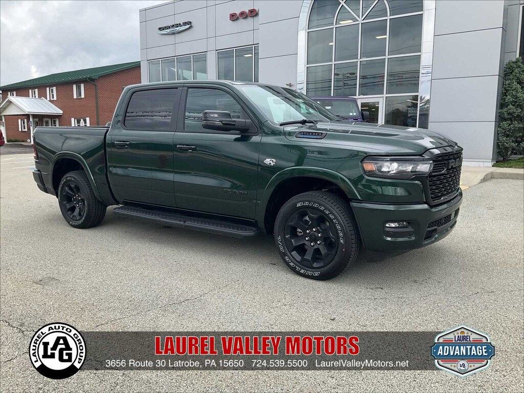 New 2026 Ram 1500 BIG HORN CREW CAB 4X4 5'7 BOX Pickup