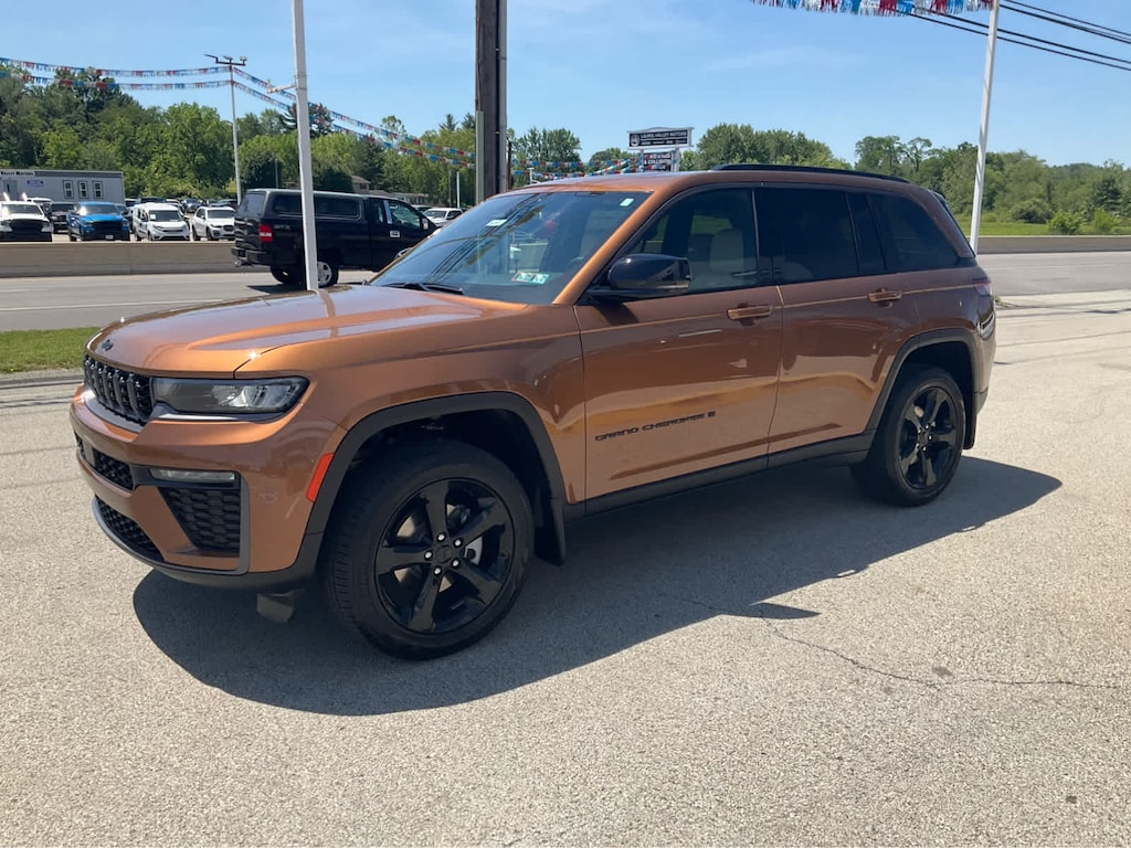 New 2026 Jeep Grand Cherokee LIMITED 4X4 Sport Utility