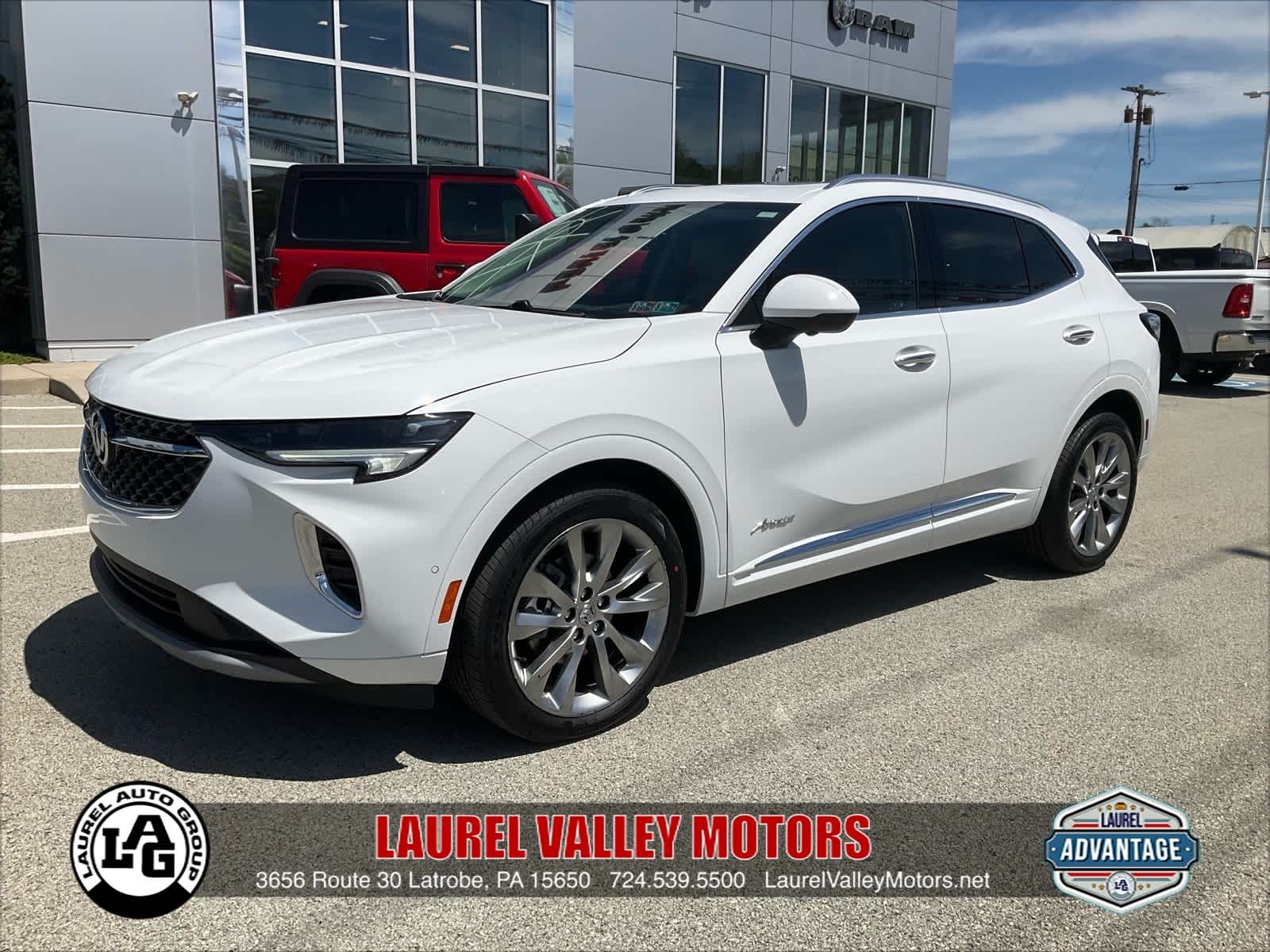 2022 Buick Envision Avenir AWD's photo