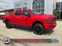 2026 Ram 2500 BLACK EXPRESS CREW CAB 4X4 6'4 BOX Pickup