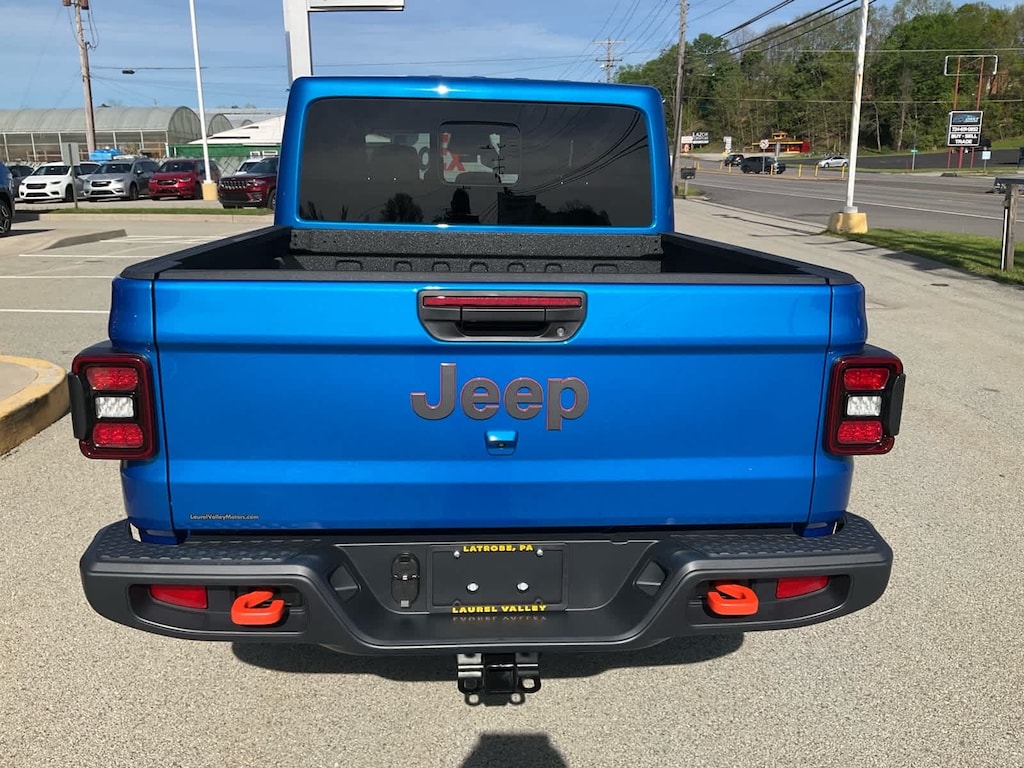 New 2026 Jeep Gladiator MOJAVE 4X4 Pickup