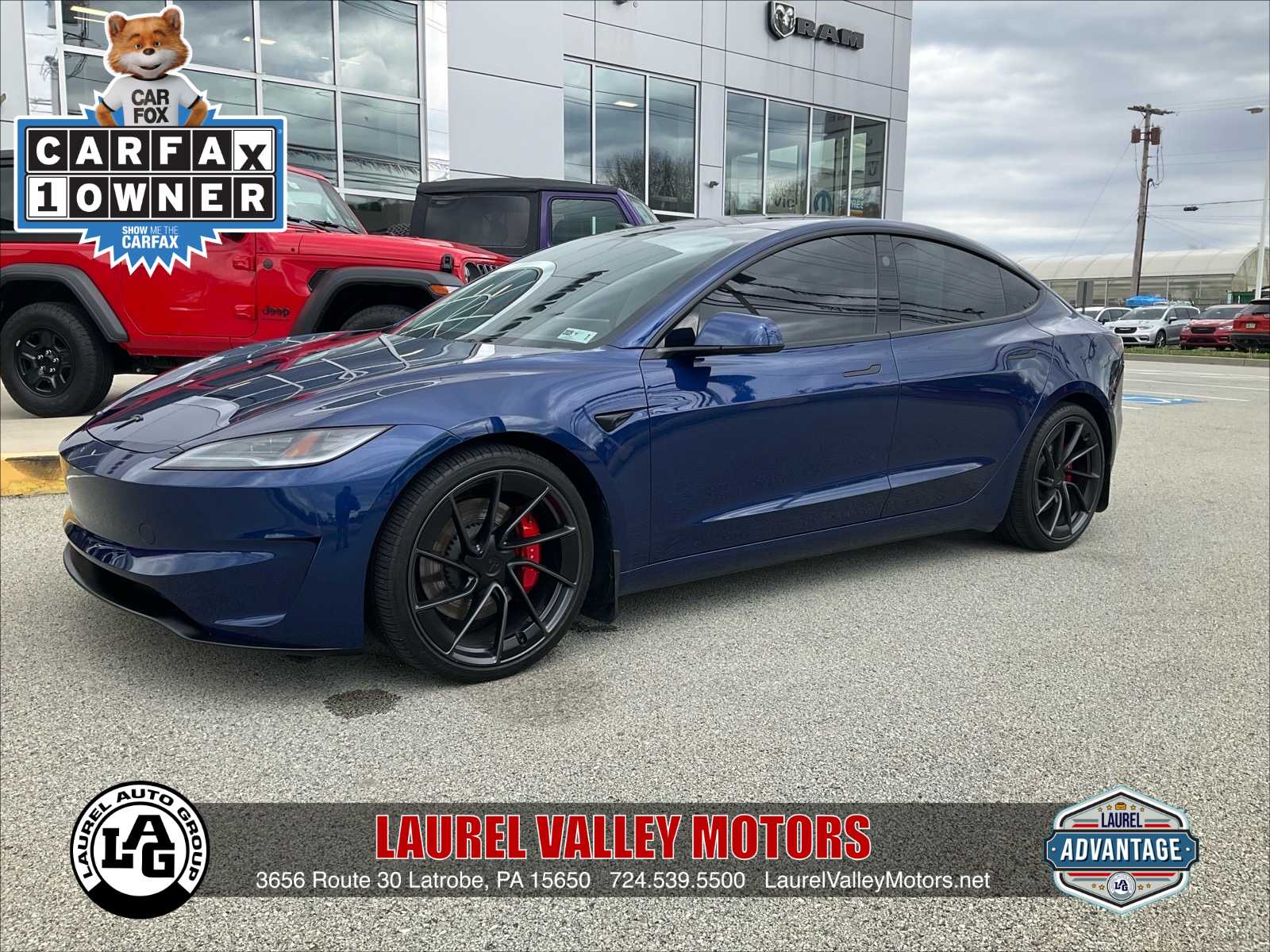 2025 Tesla Model 3 Performance's photo