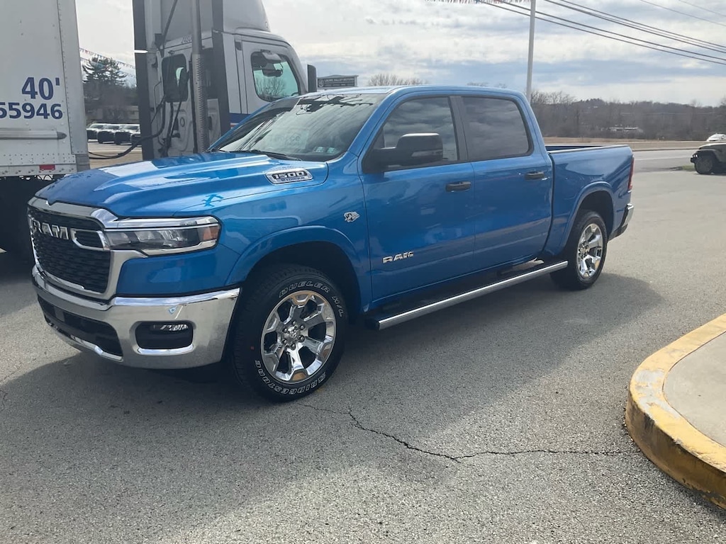New 2026 Ram 1500 BIG HORN CREW CAB 4X4 5'7 BOX Pickup