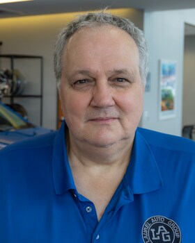 Staff member Andy Chelsted from ID_6c83ec65cb94