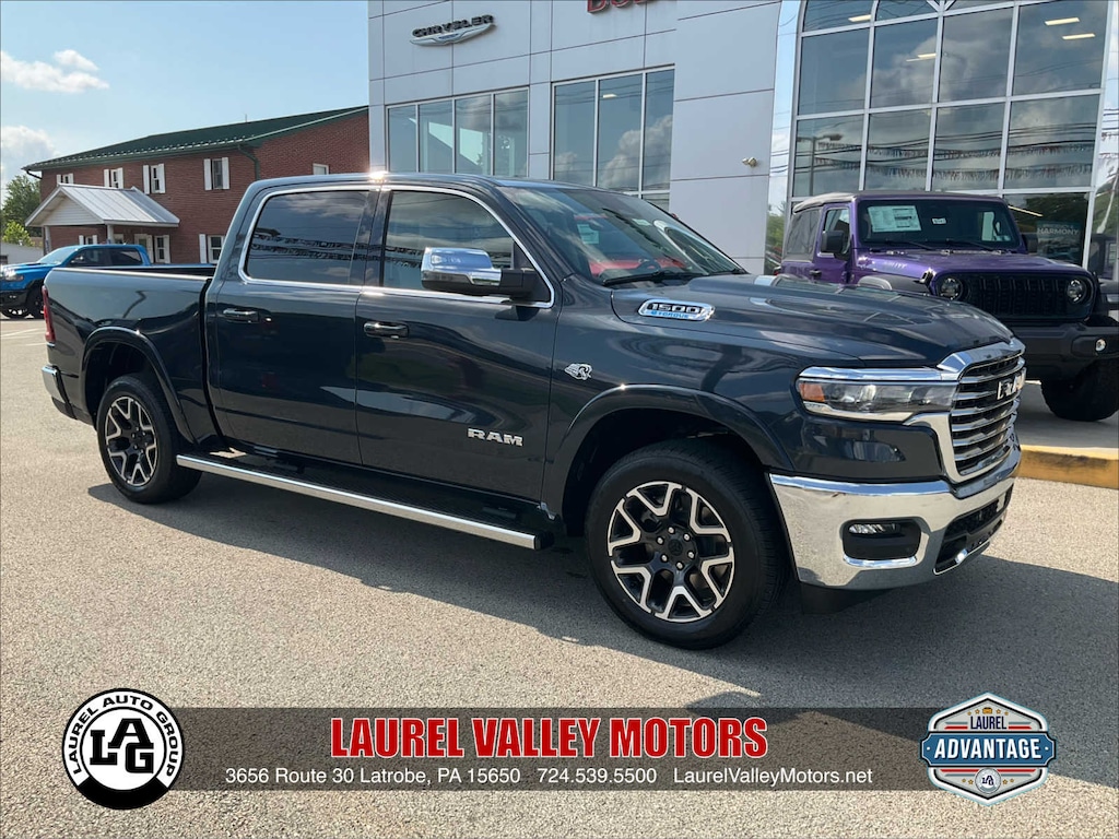 New 2026 Ram 1500 LARAMIE CREW CAB 4X4 5'7 BOX Pickup