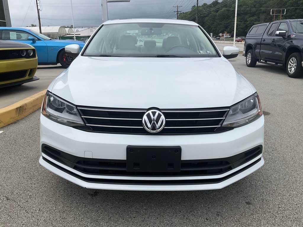 Used 2017 Volkswagen Jetta SE with VIN 3VWB67AJ6HM411190 for sale in Latrobe, PA