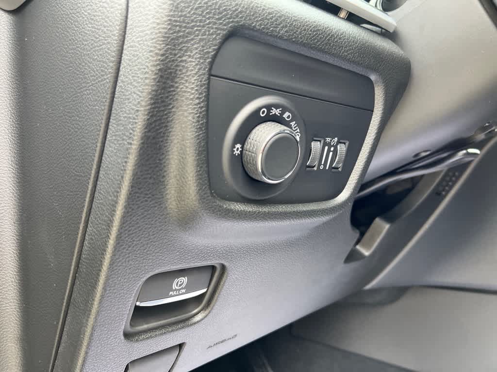 2025 Jeep Grand Cherokee Altitude - Photo 9
