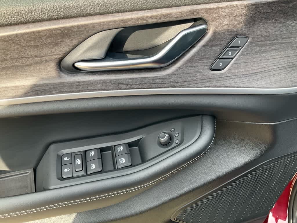 2025 Jeep Grand Cherokee L Limited - Photo 16