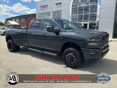 2026 Ram 3500 BIG HORN CREW CAB 4X4 8' BOX Pickup