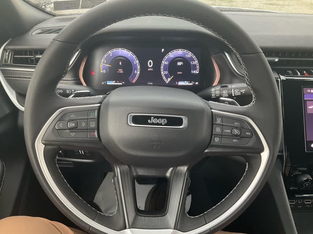 2025 Jeep Grand Cherokee L Altitude - Photo 13