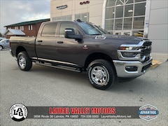 2026 Ram 3500 TRADESMAN CREW CAB 4X4 6'4 BOX Pickup