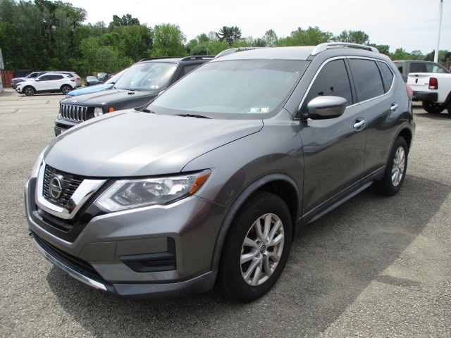 Used 2018 Nissan Rogue SV with VIN KNMAT2MV7JP582698 for sale in Latrobe, PA