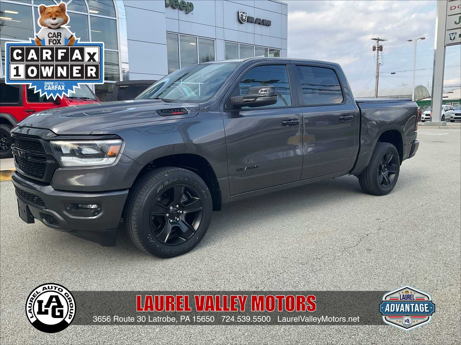 2023 RAM 1500 Big Horn/Lone Star 4x4 Crew Cab 5'7's photo
