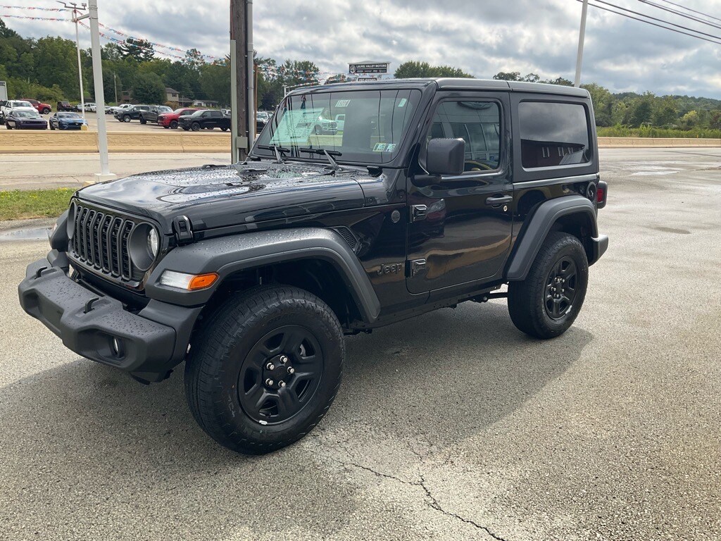 2025 Jeep Wrangler Two-Door Sport photo 3