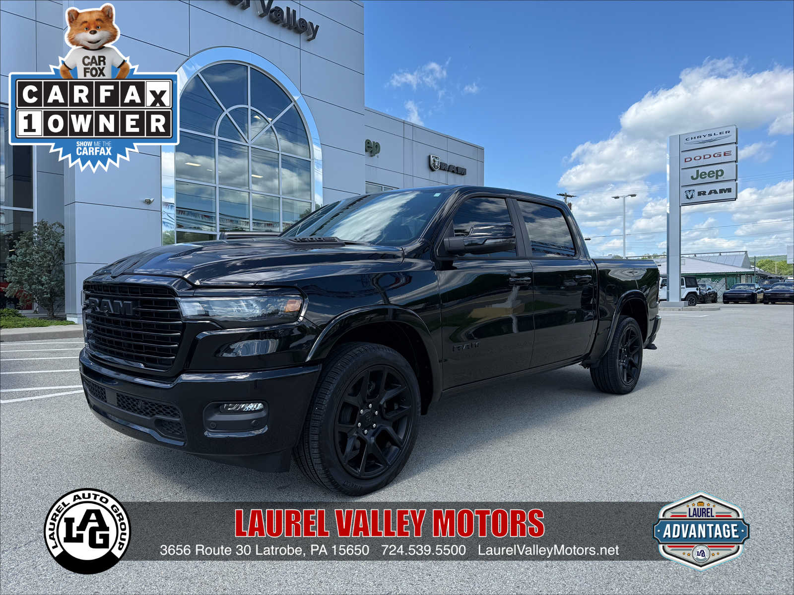 2025 RAM 1500 Laramie 4x4 Crew Cab 5'7's photo