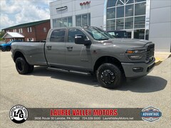 2026 Ram 3500 BIG HORN CREW CAB 4X4 8' BOX Pickup