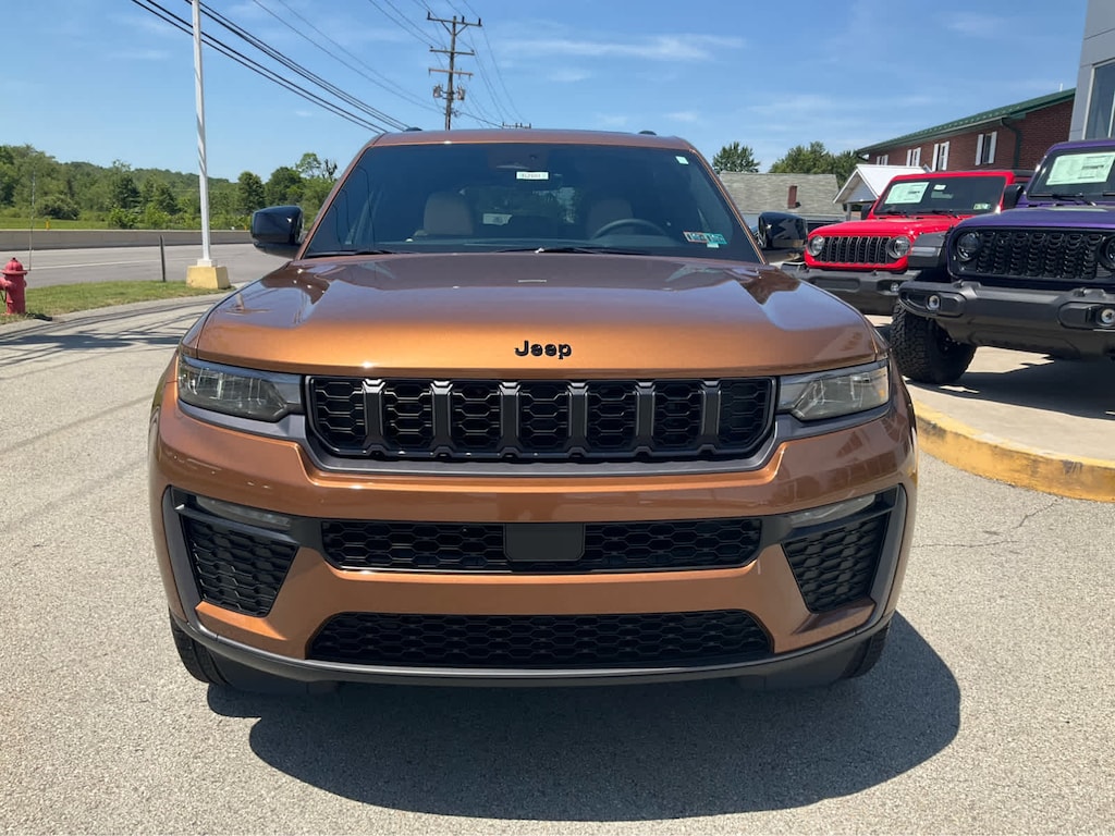 New 2026 Jeep Grand Cherokee LIMITED 4X4 Sport Utility