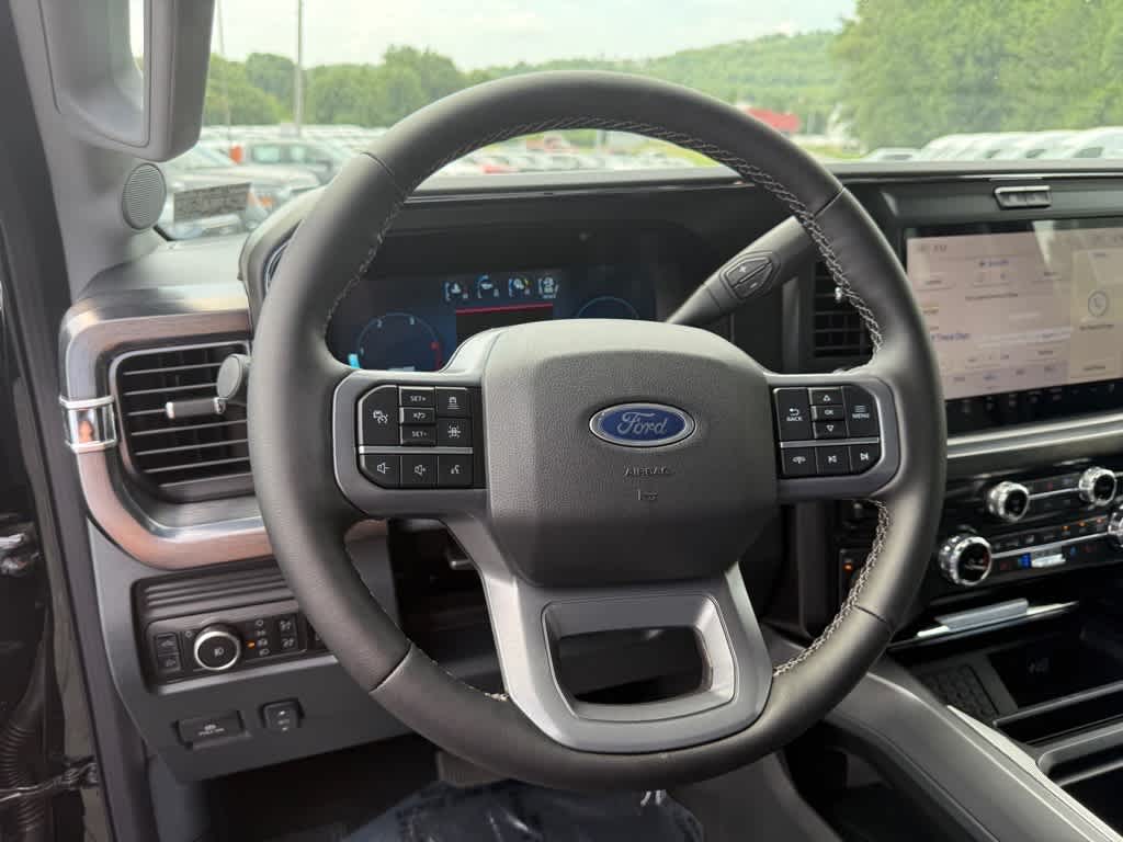 2025 Ford F-350 Super Duty Lariat - Photo 14