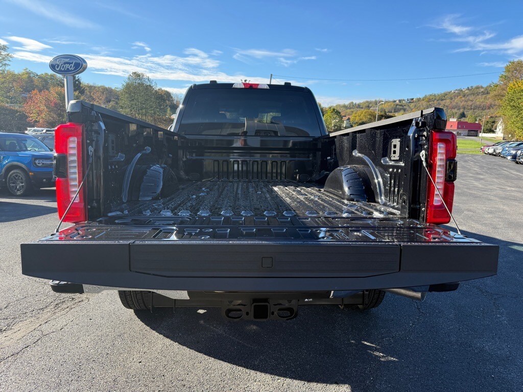 2026 Ford F-250 photo 4