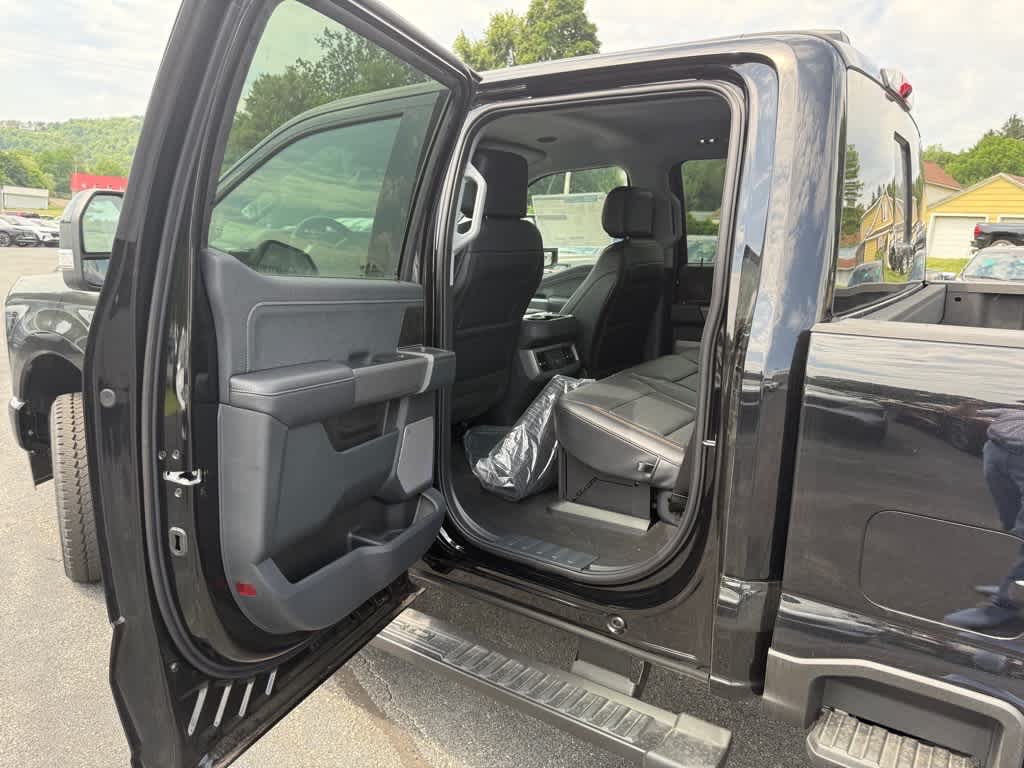 2025 Ford F-350 Super Duty Lariat - Photo 9