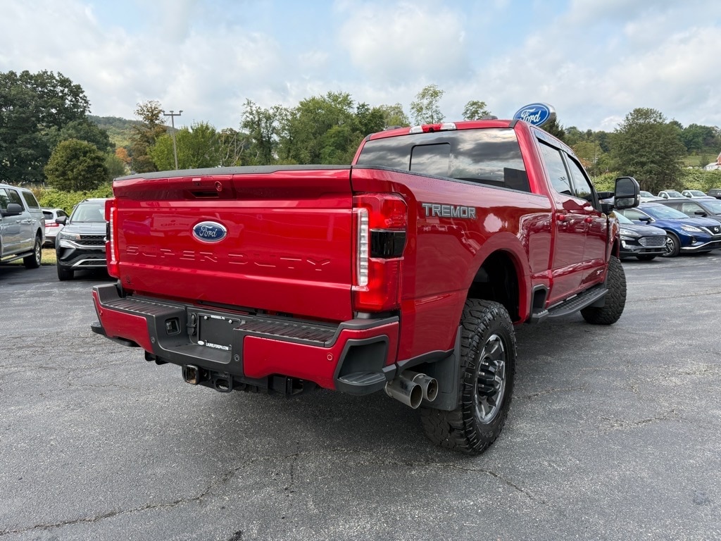 1FT8W3BM8RED03885