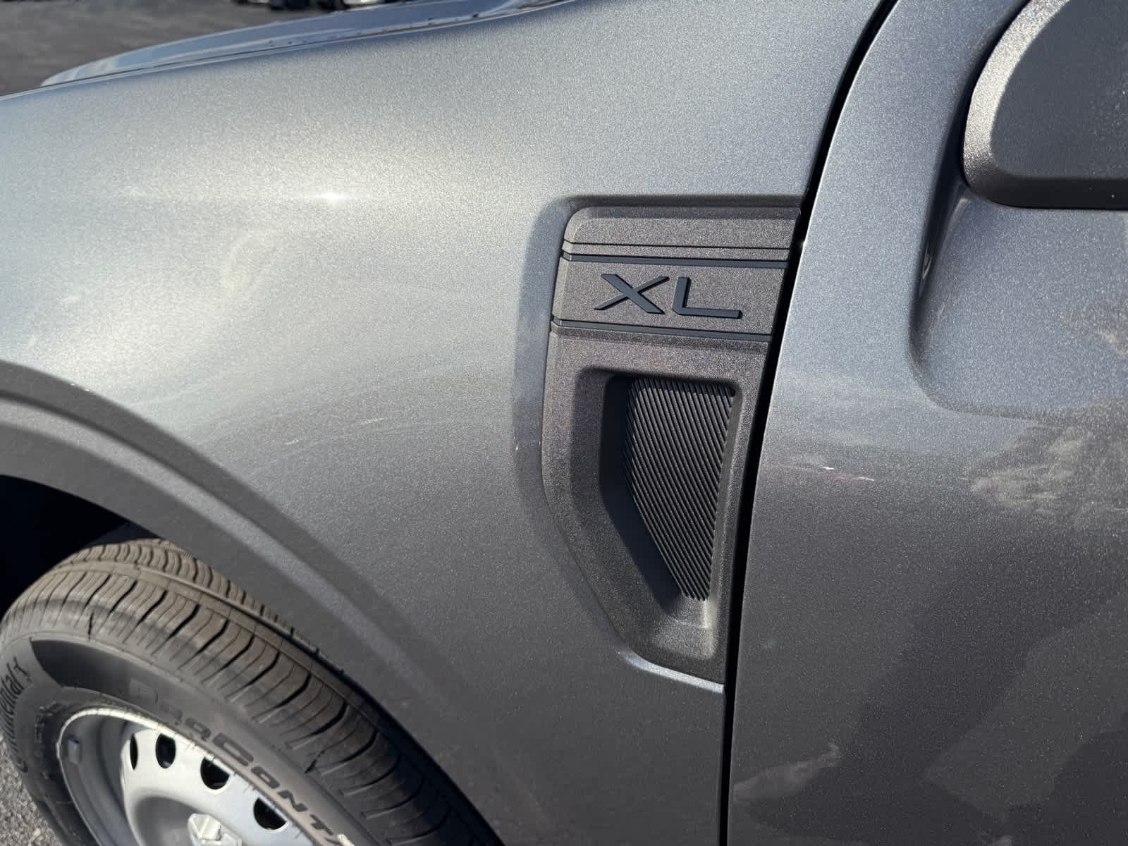 2025 Ford Maverick XL - Photo 9