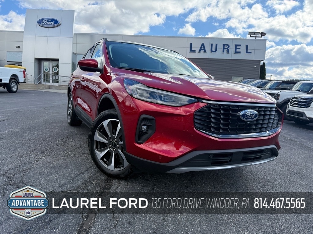 2025 Ford Escape Platinum's photo