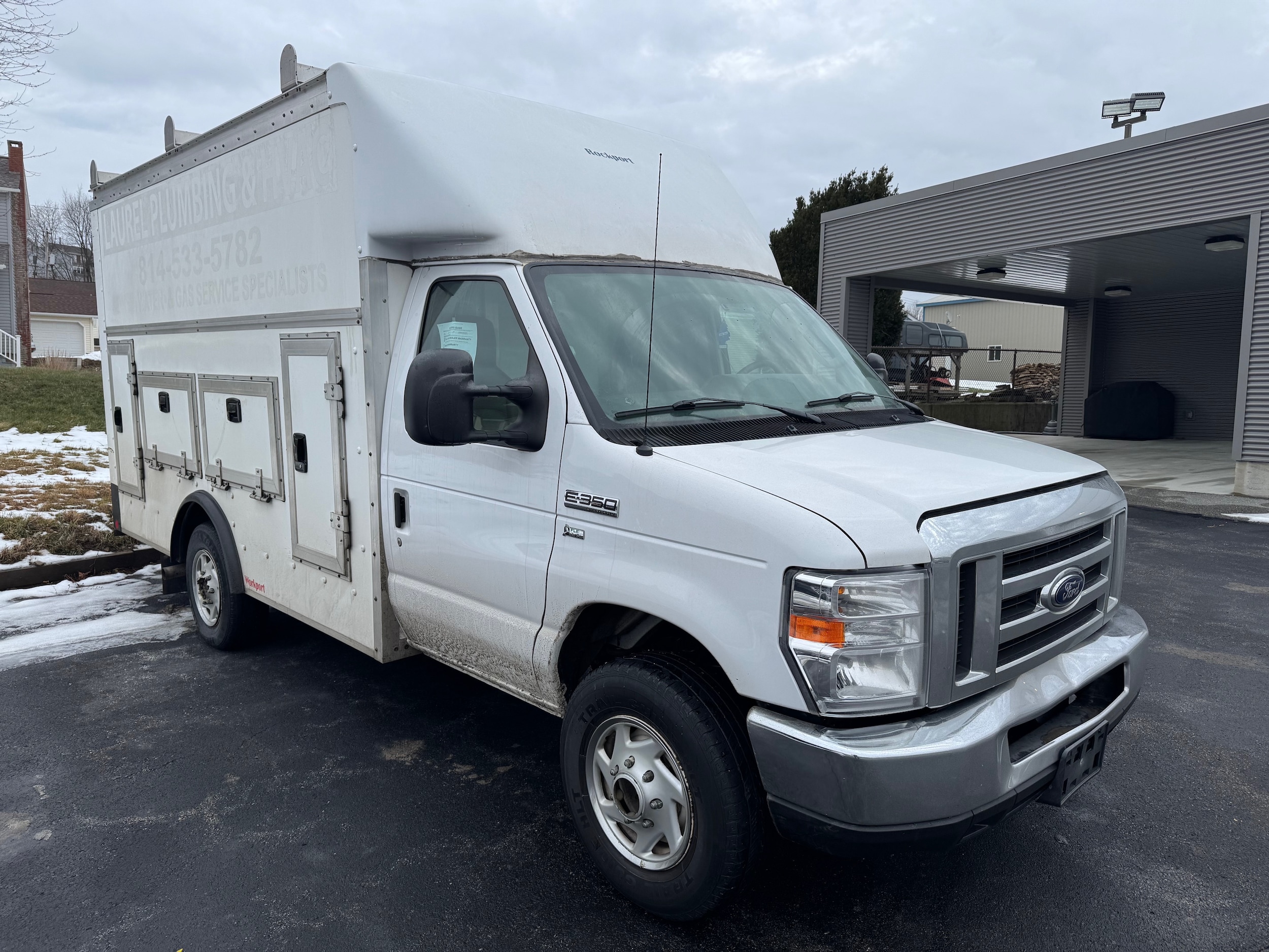 2019 Ford E-Series Cutaway Base's photo