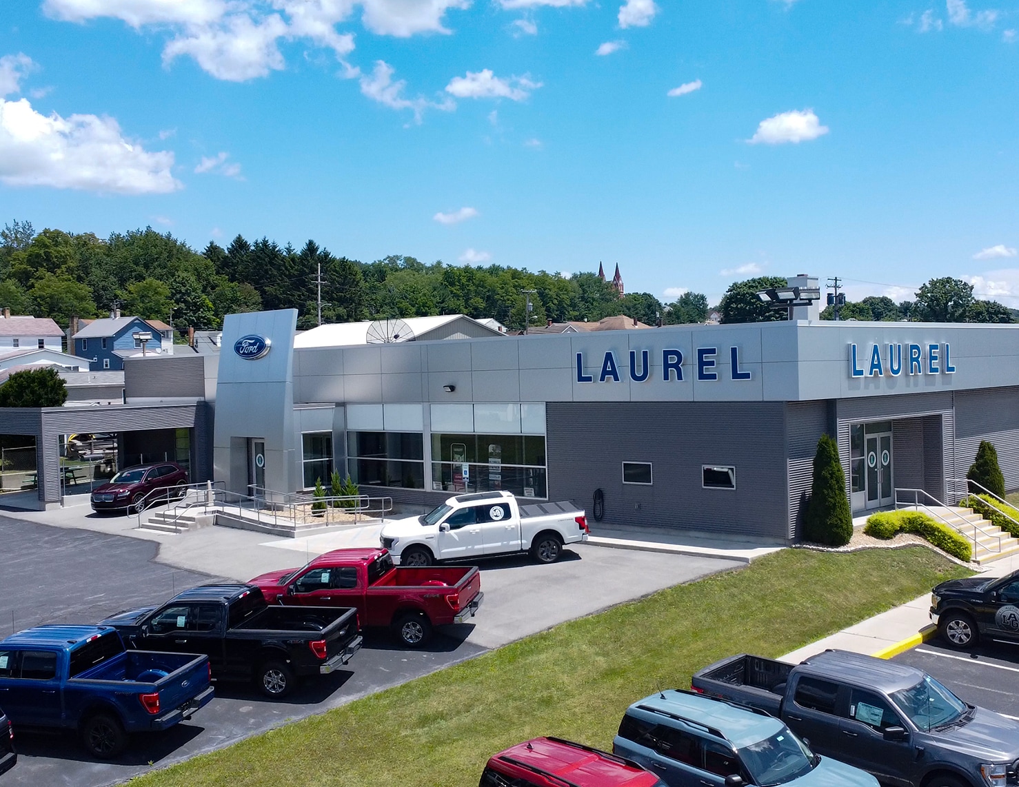 Laurel Ford dealership and Ford vehicles in Windber Pennsylvania