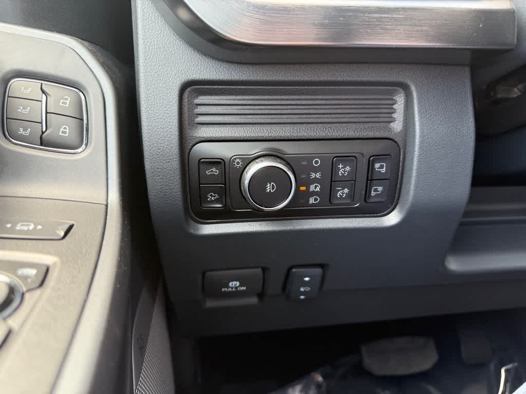 2025 Ford F-350 Super Duty Lariat - Photo 27