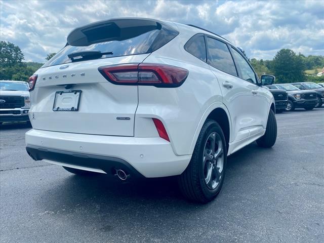 2024 Ford Escape ST-Line Select photo 2