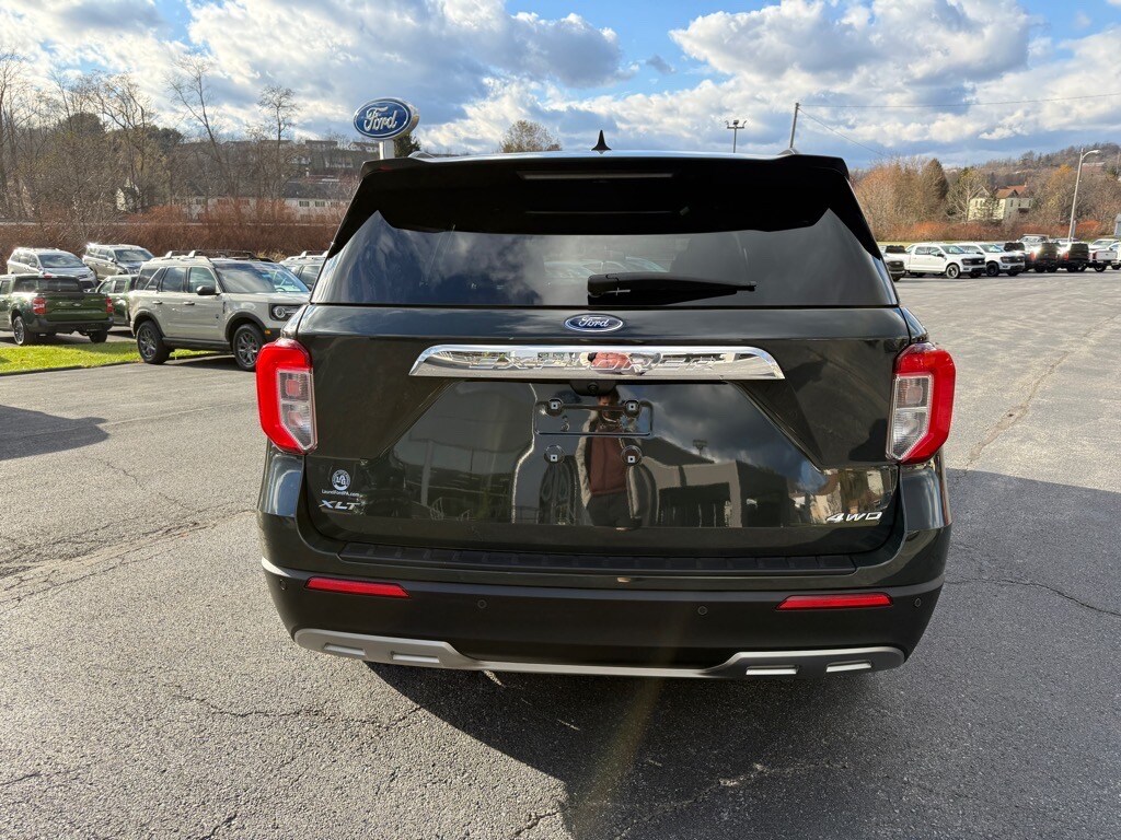 Used 2022 Ford Explorer XLT WAGON