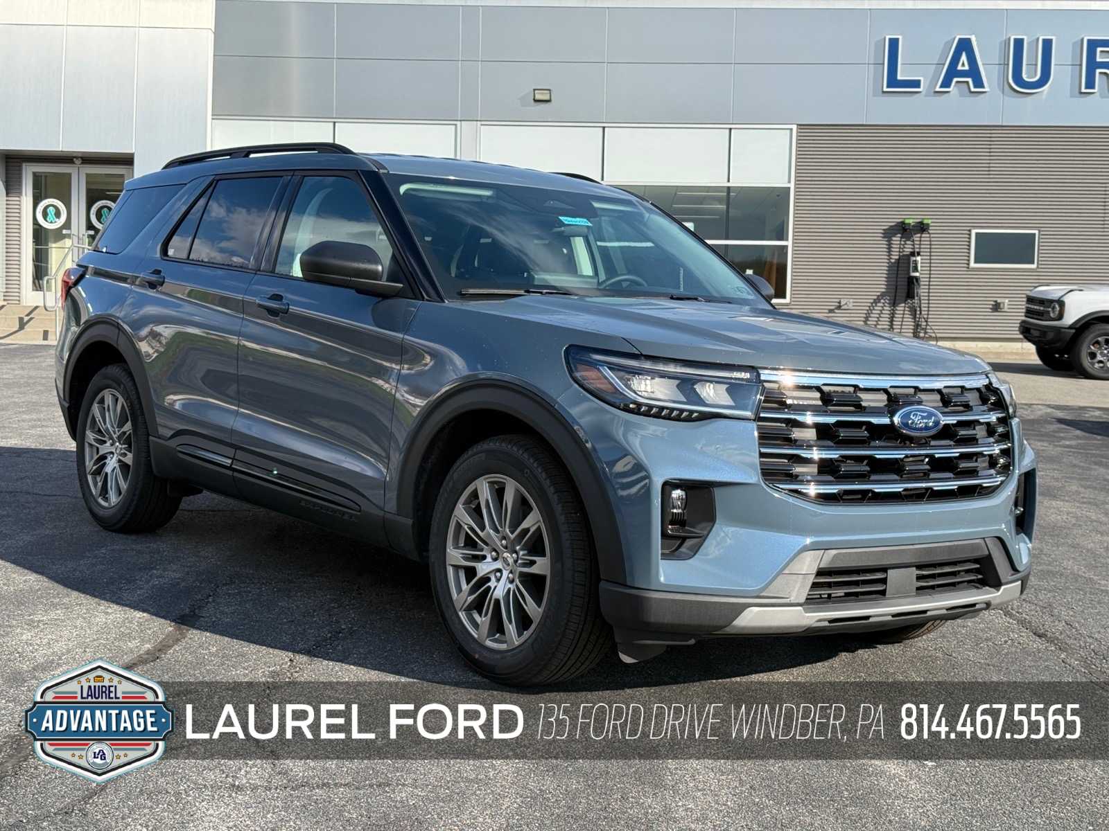 2026 Ford Explorer Active 4WD's photo