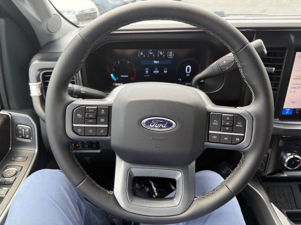 2025 Ford F-350 Super Duty Lariat - Photo 24