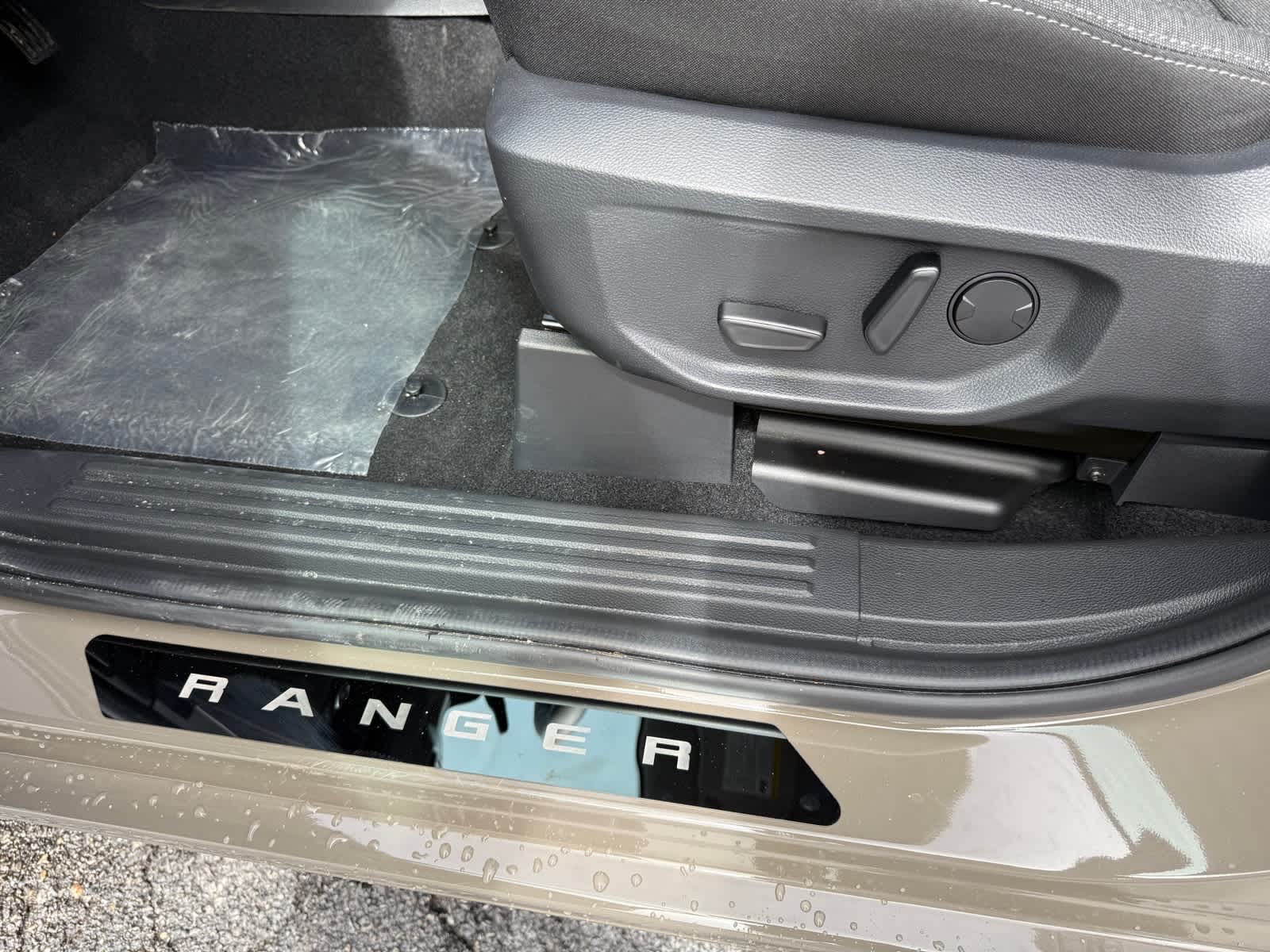 2026 Ford Ranger XLT - Photo 16