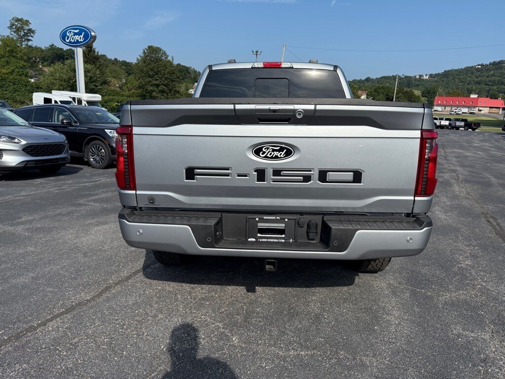 2025 Ford F-150 XLT photo 3