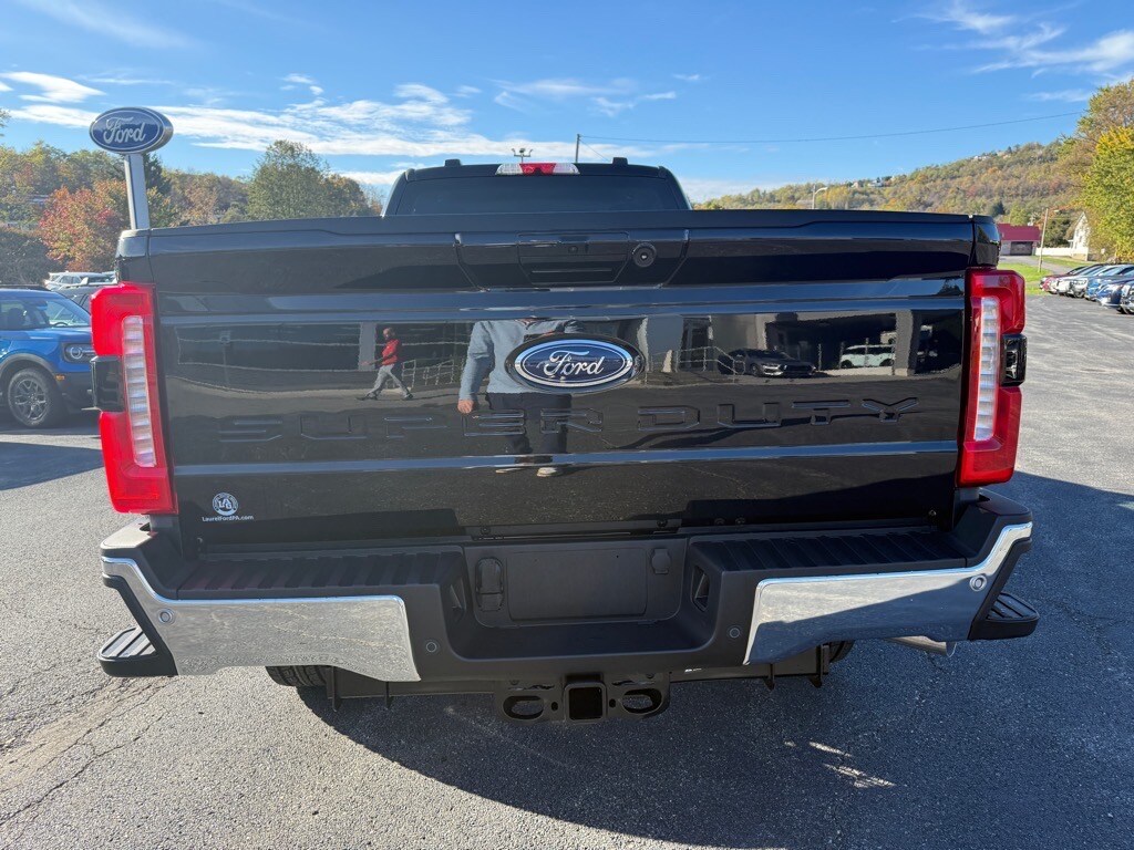 2026 Ford F-250 photo 3