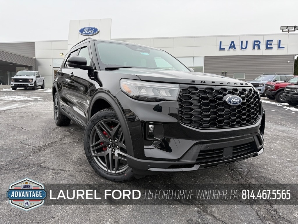 2026 Ford Explorer ST-LINE's photo